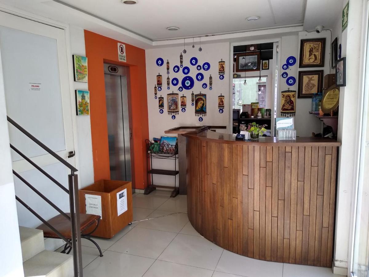 Suites Chapultepec Guadalajara Zewnętrze zdjęcie
