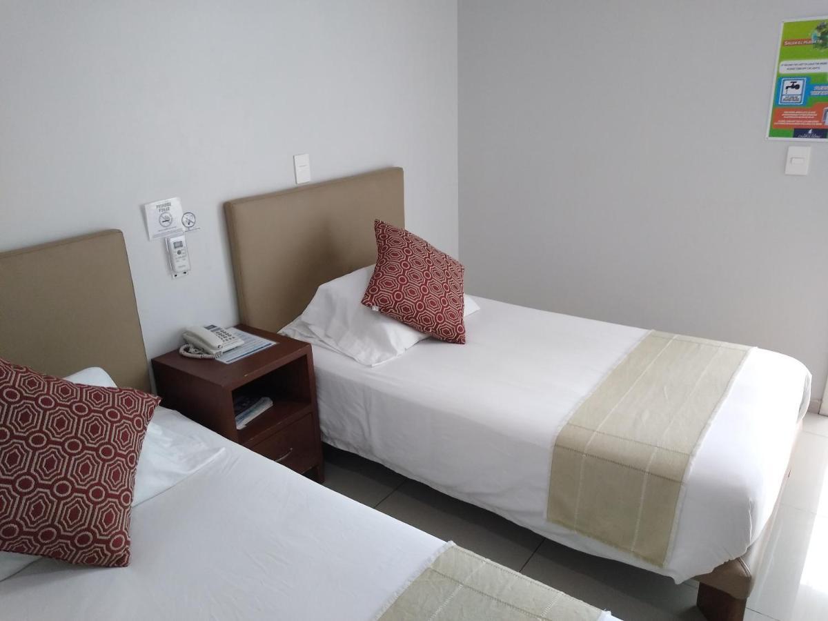 Suites Chapultepec Guadalajara Zewnętrze zdjęcie